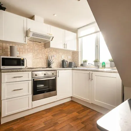 Sunny Side Flat 5 Contractors Long Apartment *