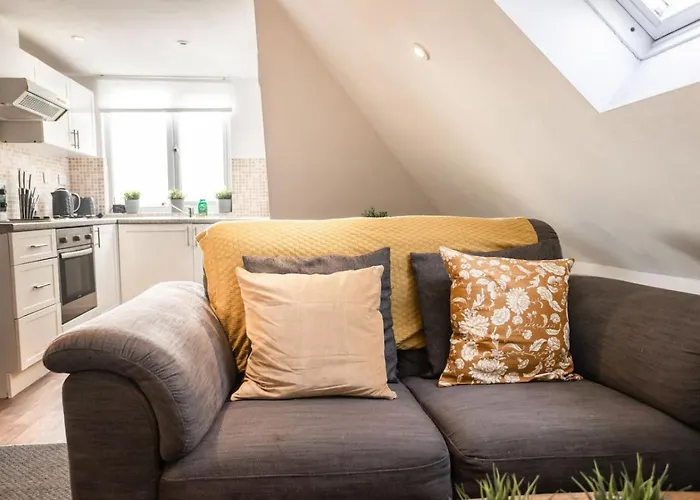 Sunny Side Flat 5 Contractors Long Apartment *